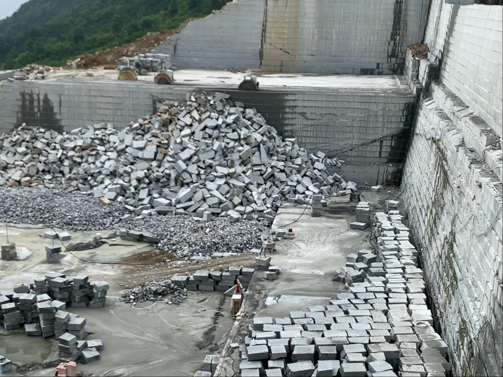 Essential equipment for marble quarrying