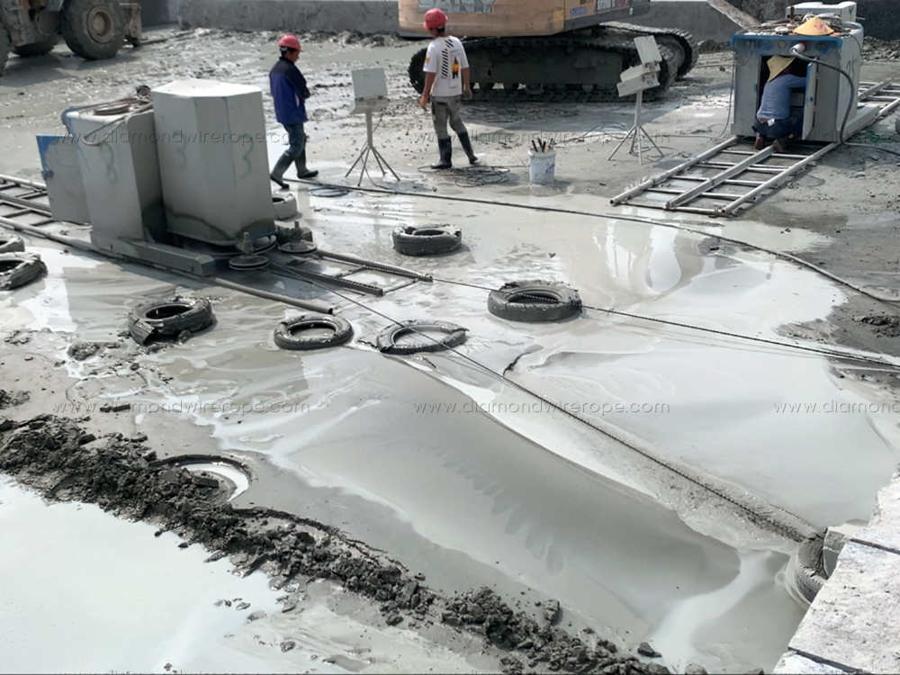 Consumable Cost of Wire Saw Machine Cutting Granite